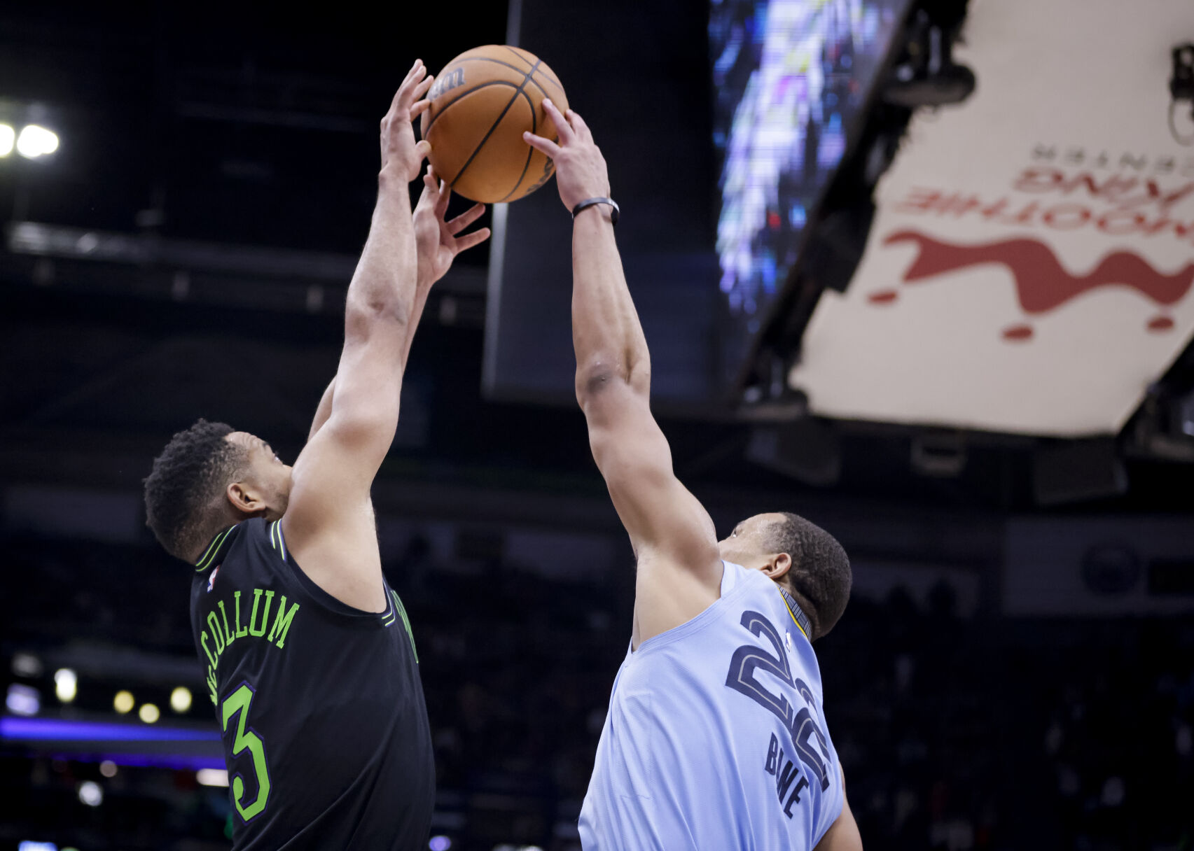 NO.pelicansgrizzlies.122723.311.jpg